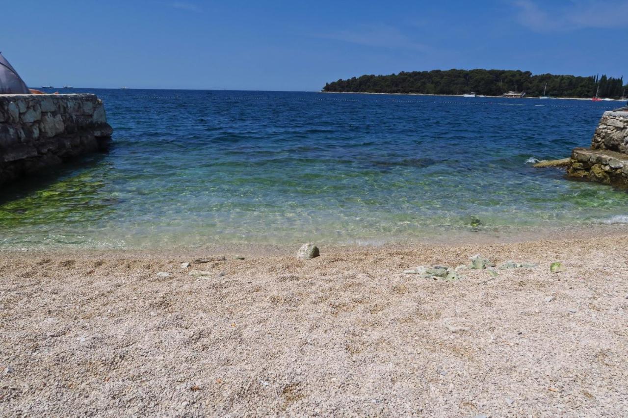 Porton Mobile Home Rovinj Exteriör bild
